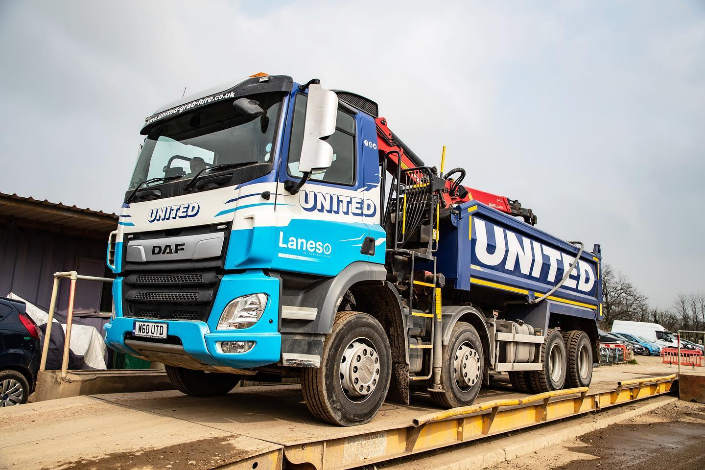 Grab Hire & Aggregates Delivery Surrey & Sussex | United Grab Hire